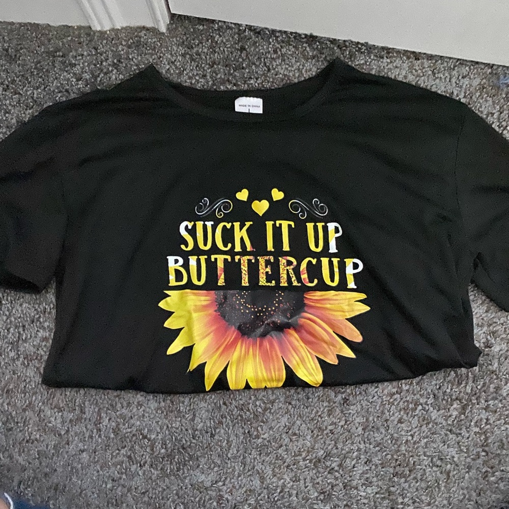 Tee shirt